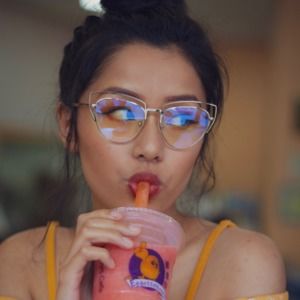 Meet your Posher, Eriette